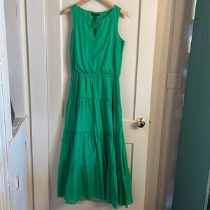 Lauren Ralph Lauren green tiered maxi dress. Size 8. Fully lined. Excellent